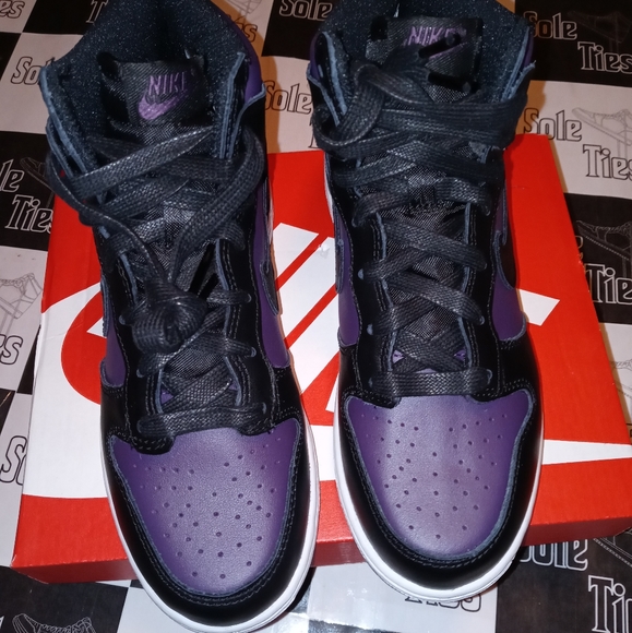 Nike Dunk High - Picture 3 of 9